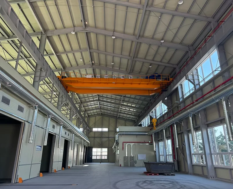 M사 도장 및 쇼트 공장 실내